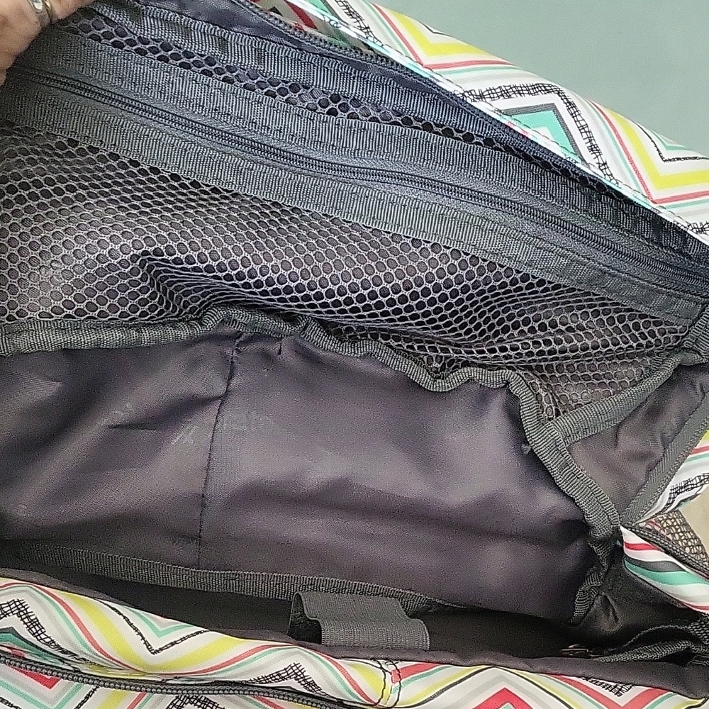 Thirty-One Chevron Stripe Backpack - Picture 10 of 13